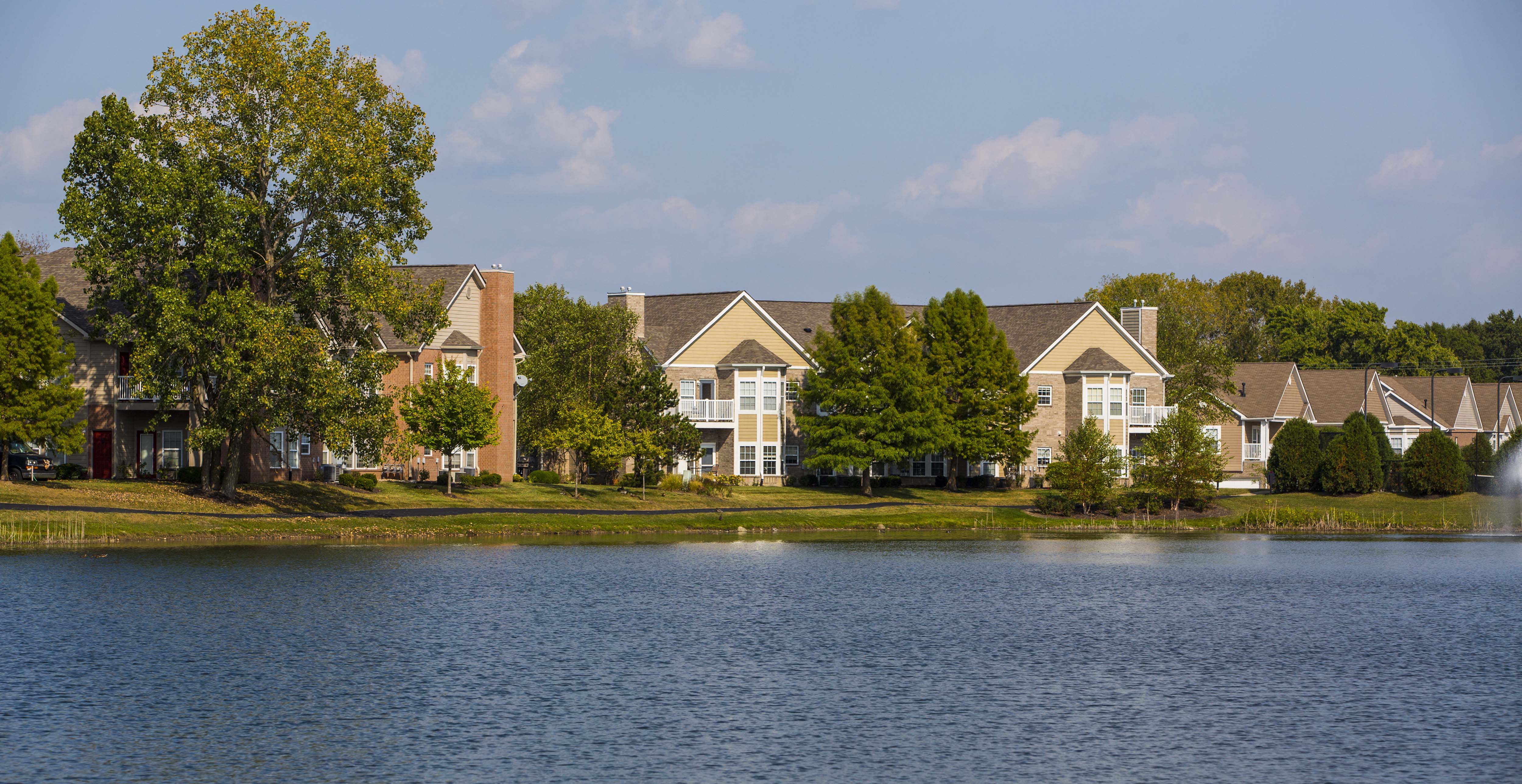 The Retreat at Carmel Apartments in Indianapolis, IN